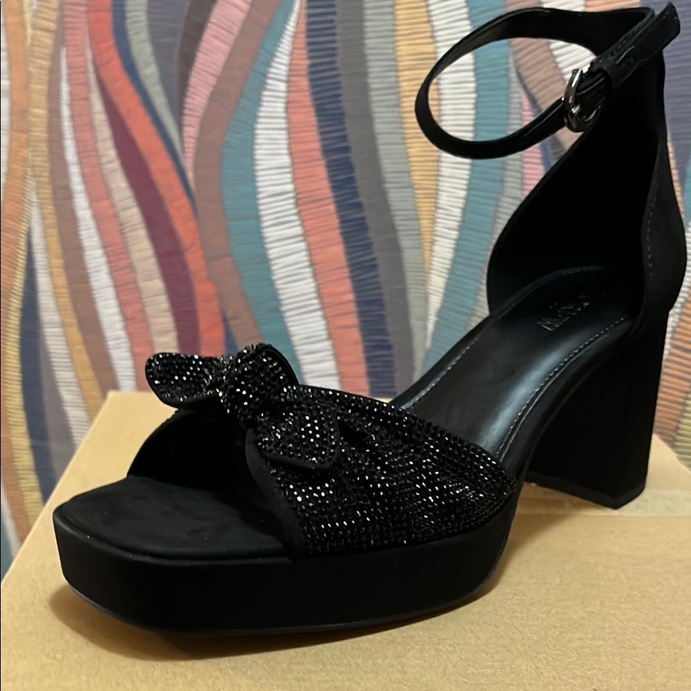 Elegant Black Women's Sandals